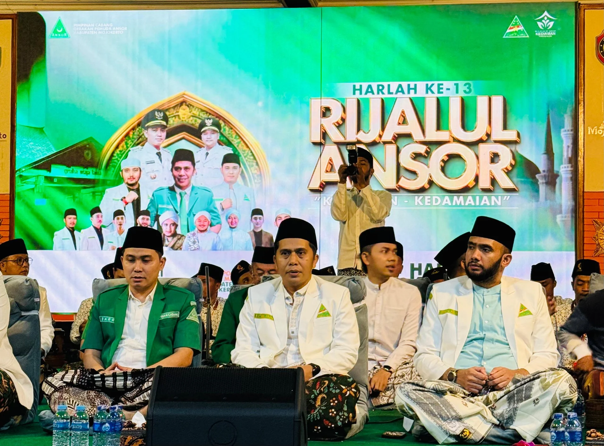 Bagi H. Musaffa Safril, pesantren bukan hanya tempat menuntut ilmu, tetapi ruang yang membentuk kesabaran, kedisiplinan, dan cara memandang kehidupan.