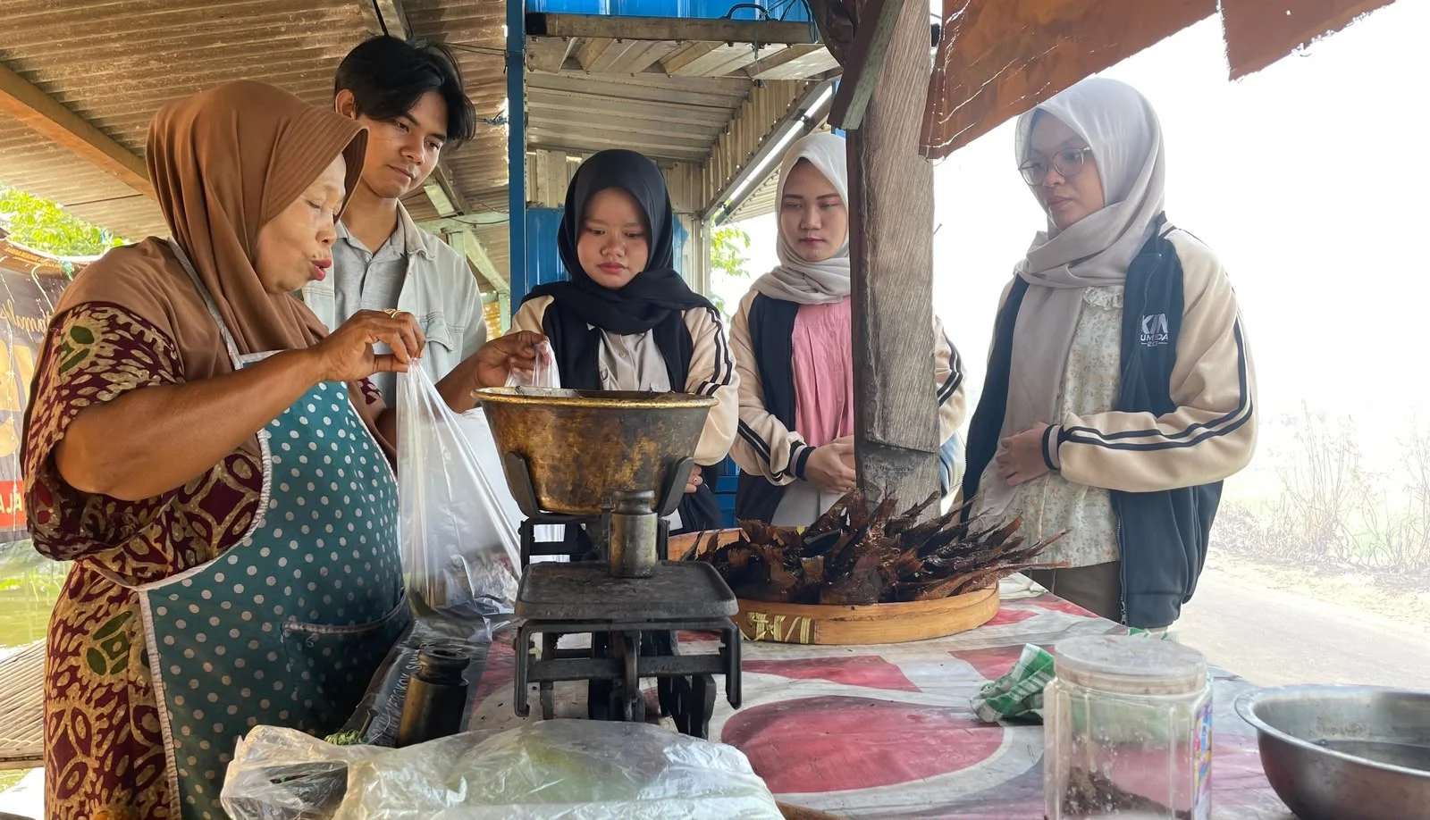 Kunjungan Tim KKN-T Kelompok 3 UMSIDA