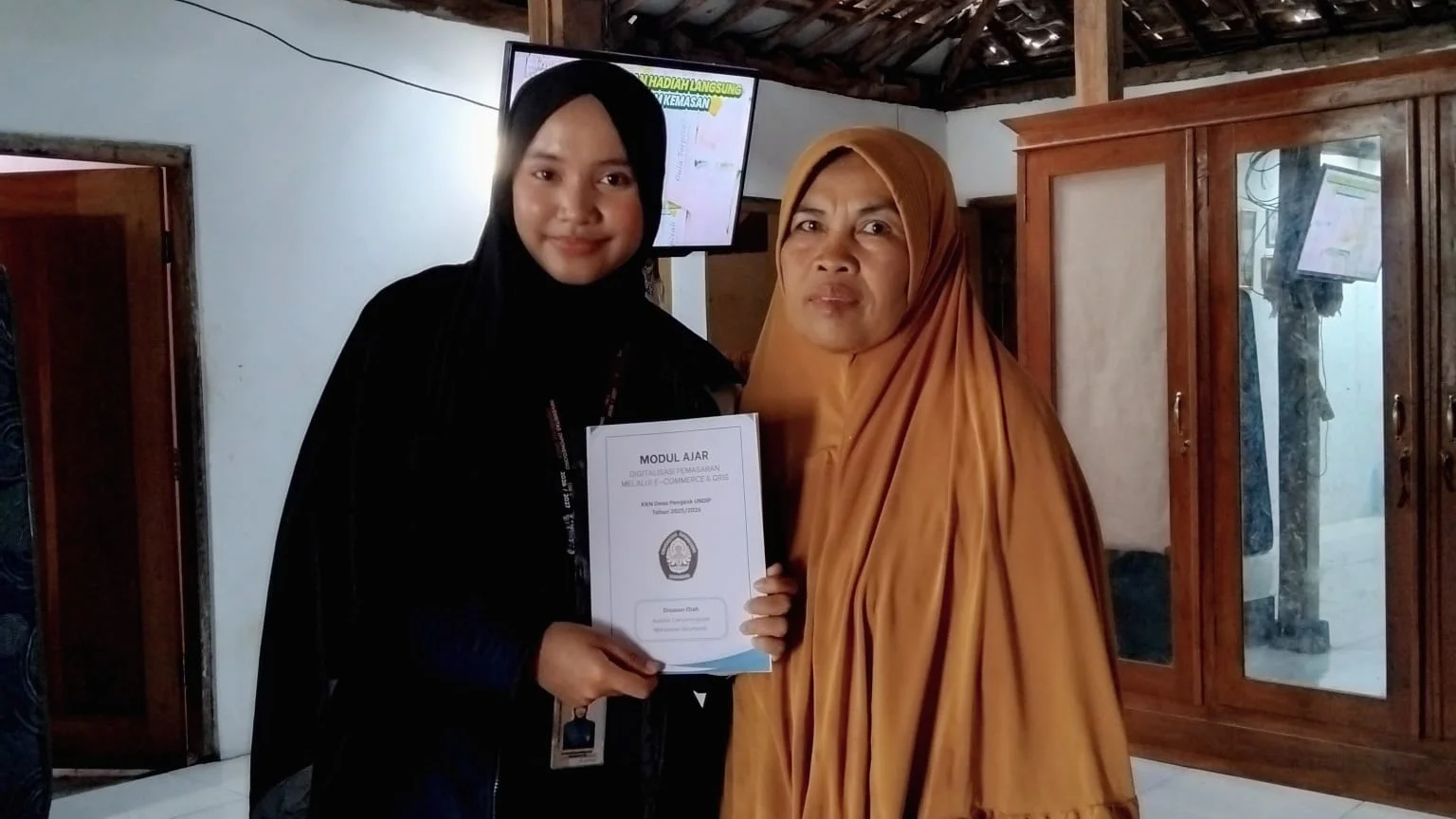 Edukasi dan pendampingan digitalisasi Usaha Mikro, Kecil, dan Menengah (UMKM)