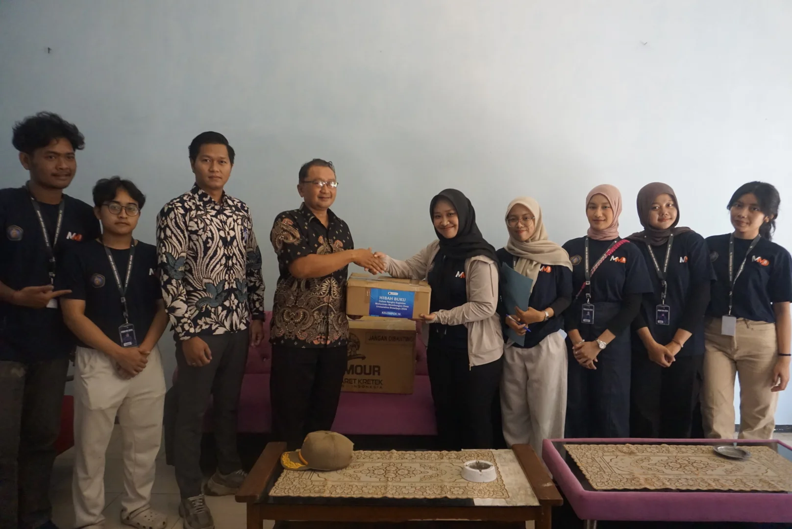 Pemberian penunjang fasilitas