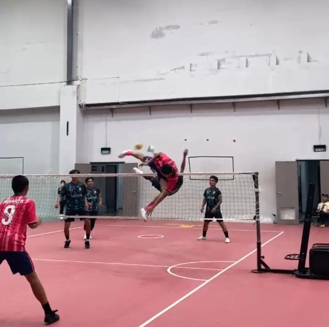 Pertandingan sepak takraw Tim Poprov Batang vs PPOP Jakarta