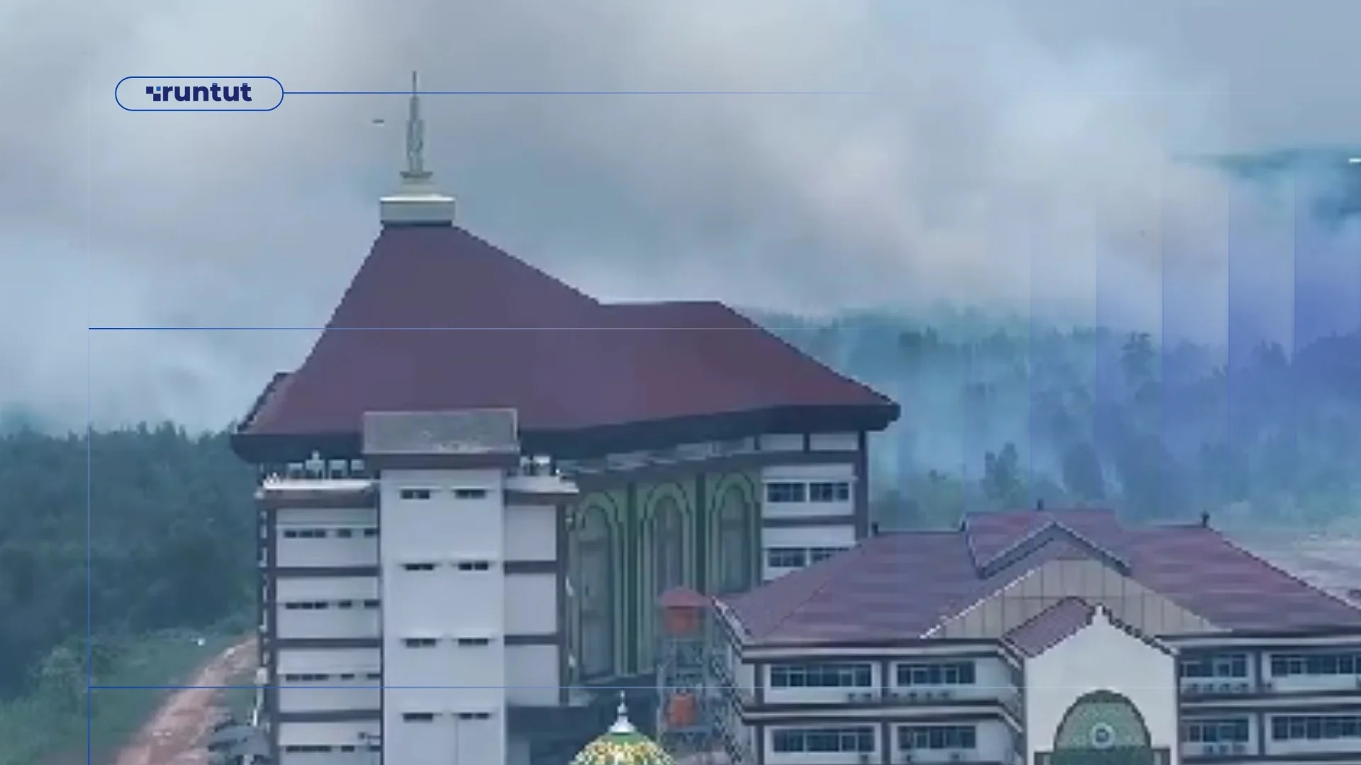Karhutla Kalimantan Kian Parah, Warganet Sebut Pemandangan Asap di Kampus UNISKA bak Mimpi Buruk