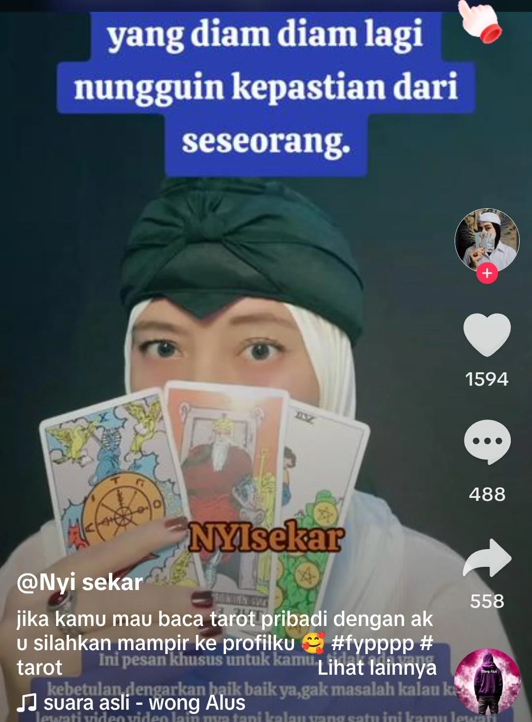 Pembaca tarot di TikTok yang kini ramai digandrungi anak muda