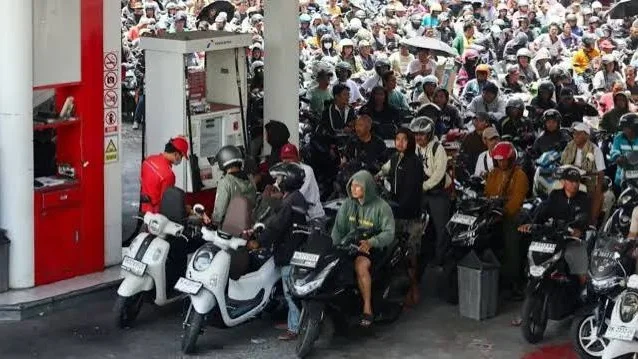 Kelangkaan BBM Meluas, Distribusi dan Panic Buying Disorot