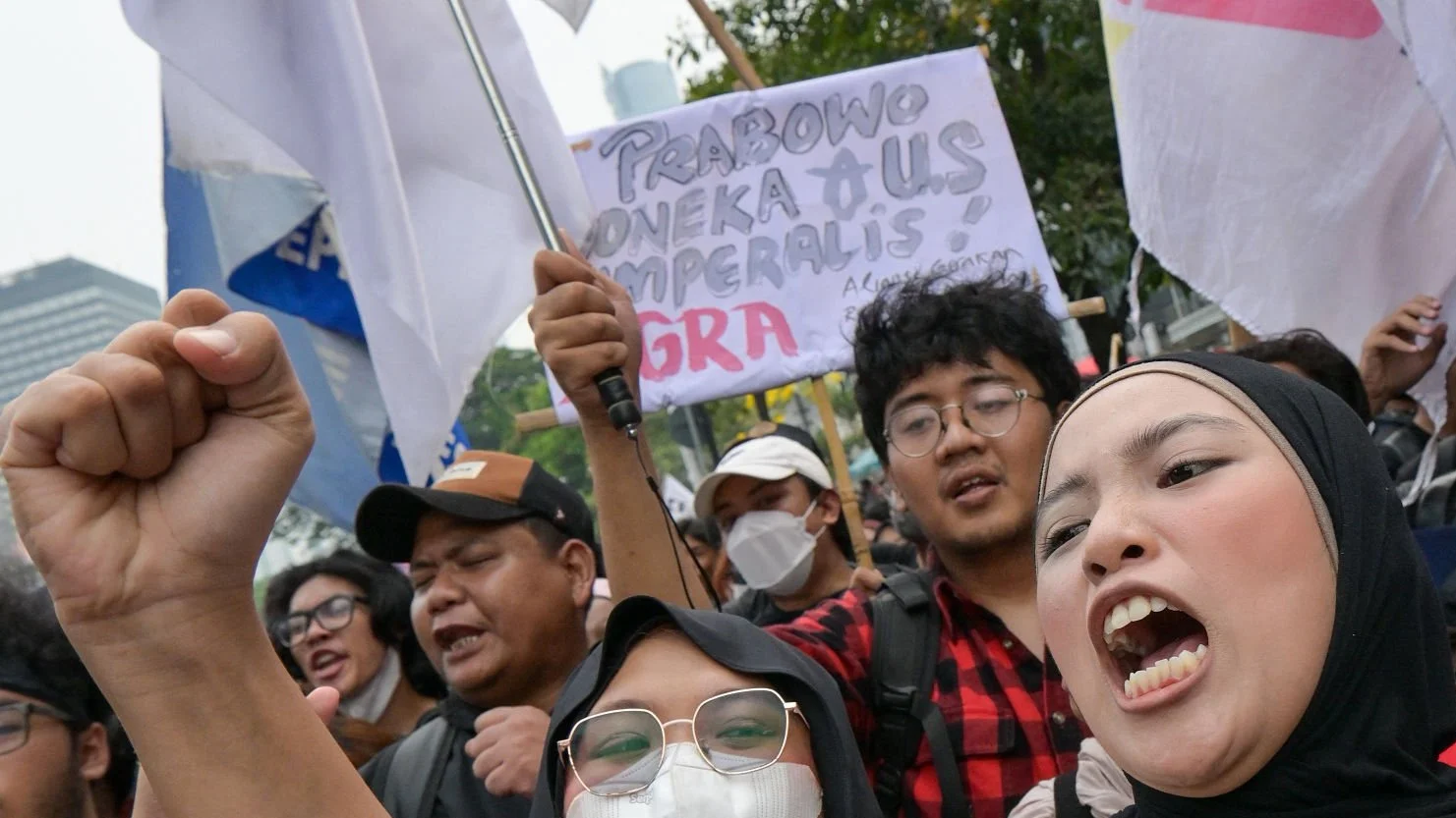 Peringati Sumpah Pemuda, BEM UI dan Komite Sadar Suarakan "5 Perintah Rakyat" di Jakarta
